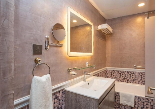 Ezdan Residences image 4